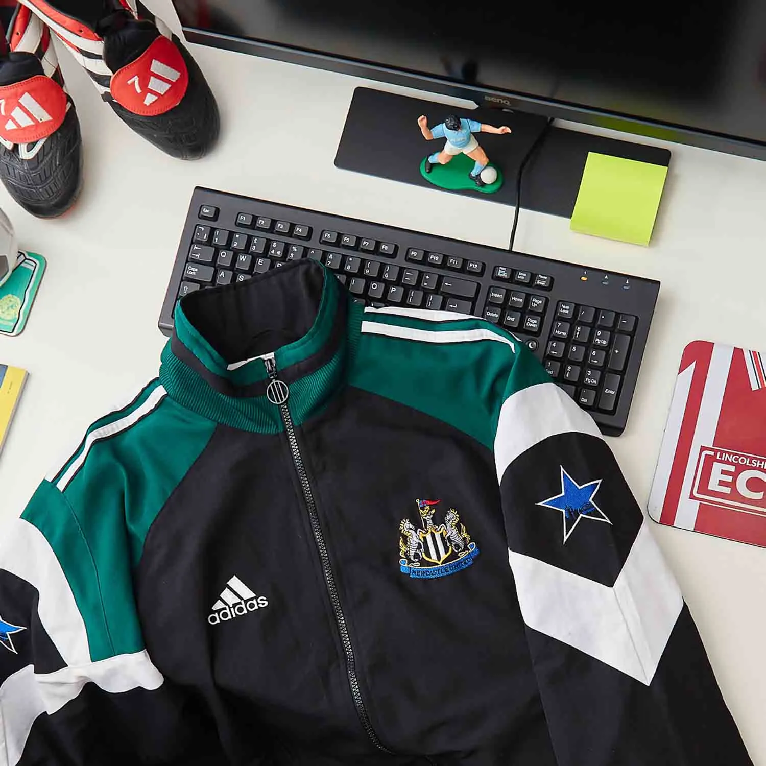 90s/adidas/Newcastle United ZIP UP JACKET/ size M – ReSacca